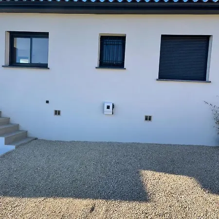 Βίλα De Avec Piscine Lussan (Gard)