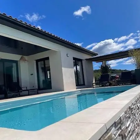 De Avec Piscine
